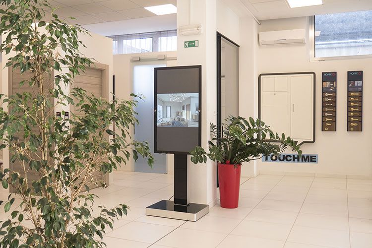 Showroom Arredo Porte Casteggio 01