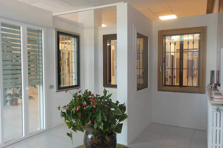 Showroom Infissi - Via Emila 93 Casteggio